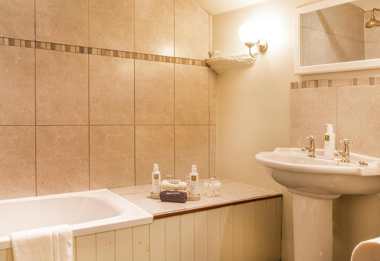 Waterwheel Guesthouse Ambleside Esterno foto